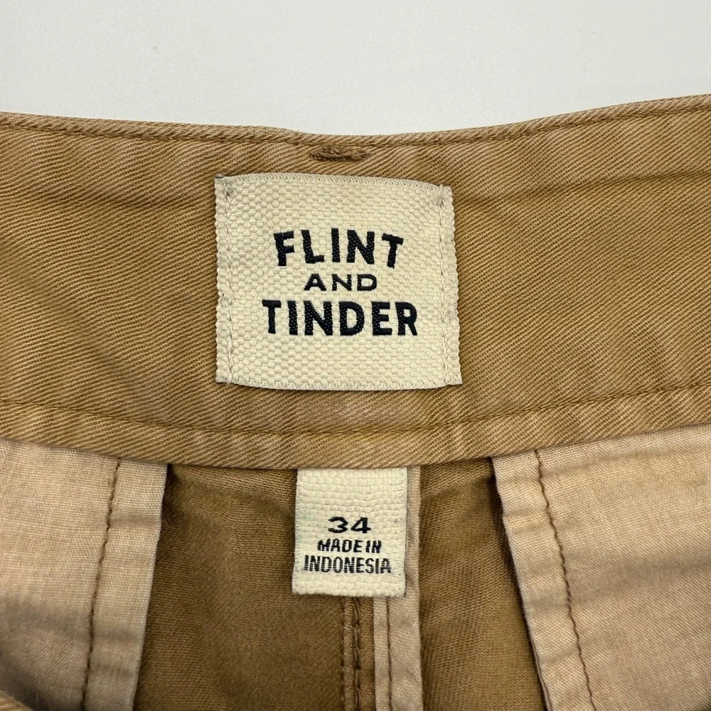Flint and Tinder 365 Chino Shorts Mens 34 Tan Khaki Cotton Stretch FLAW